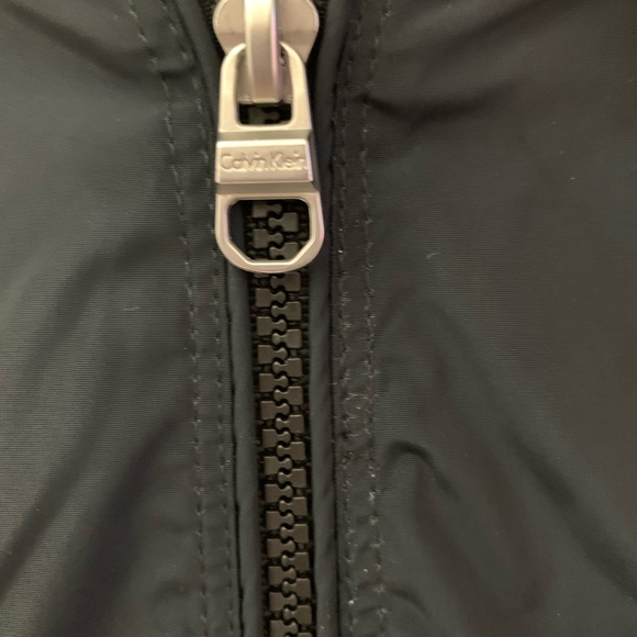 Calvin Klein performance wind jacket/breaker LG - Picture 3 of 7